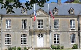 Chateau De Grandval - Sainte Mere Eglise